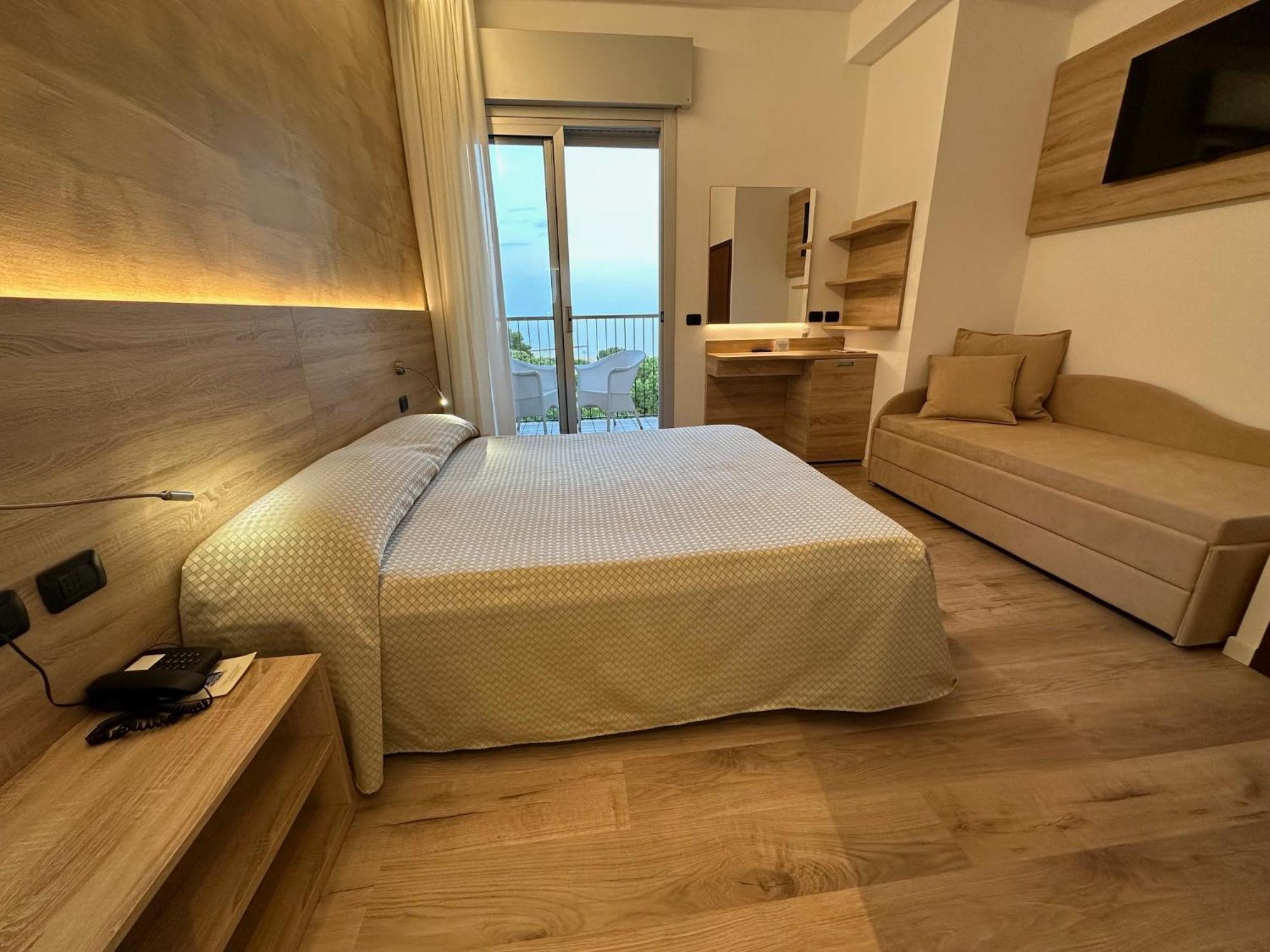 Hotel Beau Rivage Pineta Lido di Jesolo Oda fotoğraf